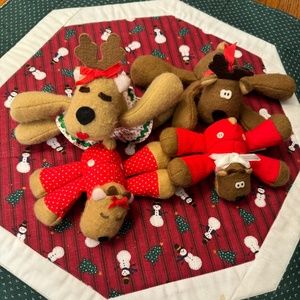 4 Vintage Hallmark Plush Reindeer